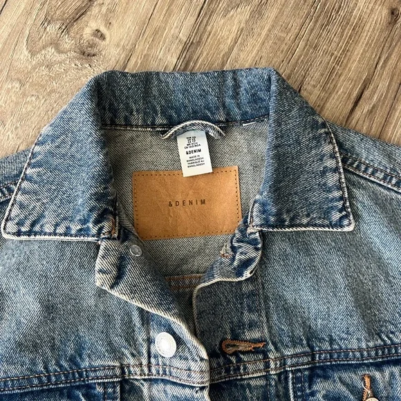 H&M denim jacket XS - Picture 2 of 2
